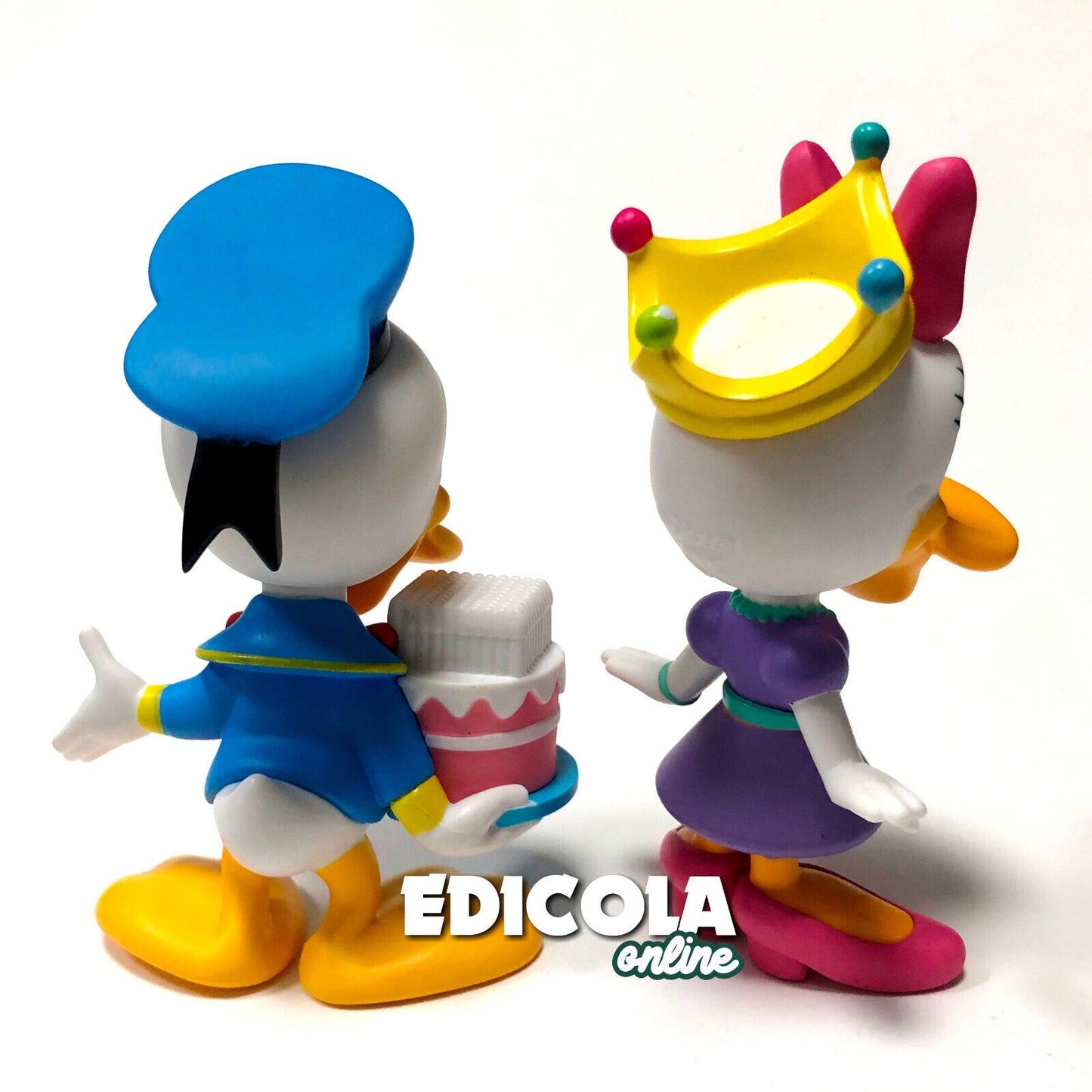 Mon petit livre d'amis Disney avec la statue d'anniversaire de Donald Duck et Daisy Duck