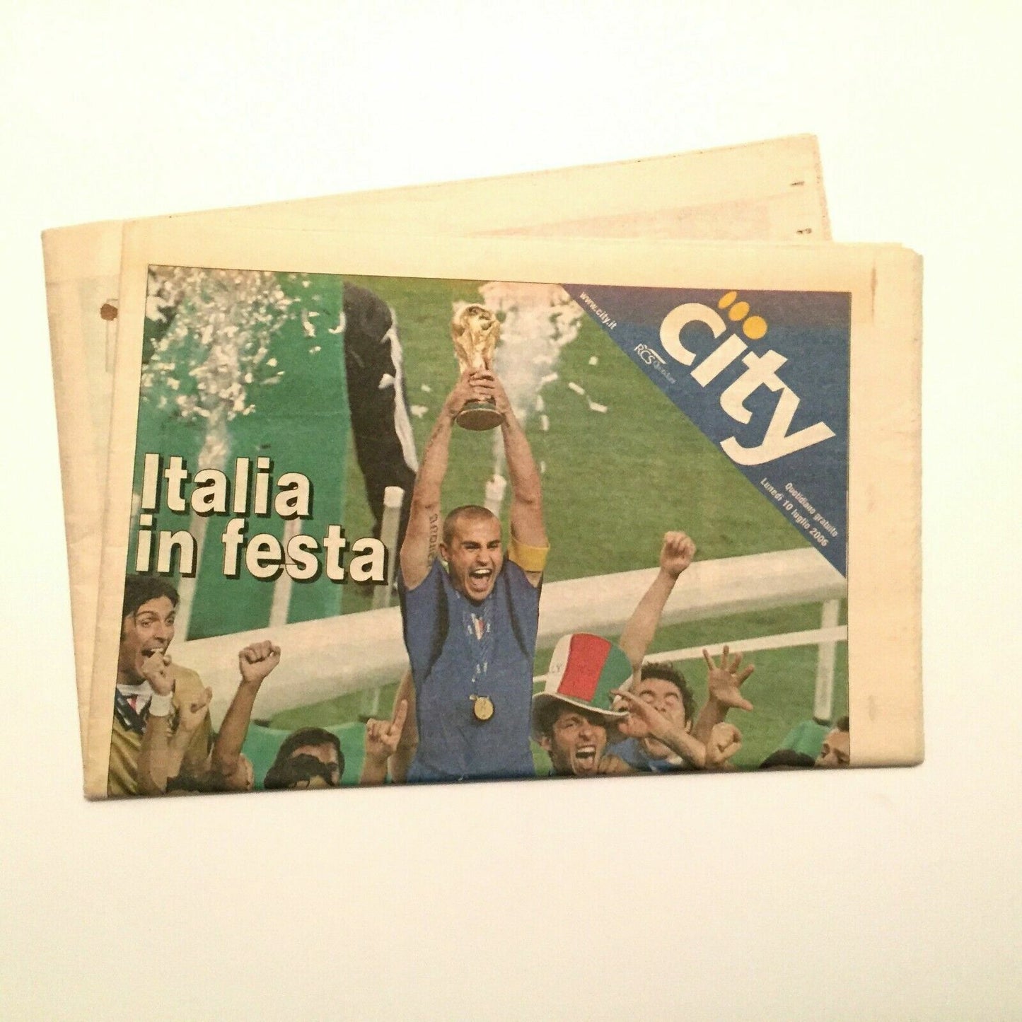 Stadtzeitung vom 10. Juli 2006 ITALIEN Weltmeister – Fußballnationalmannschaft