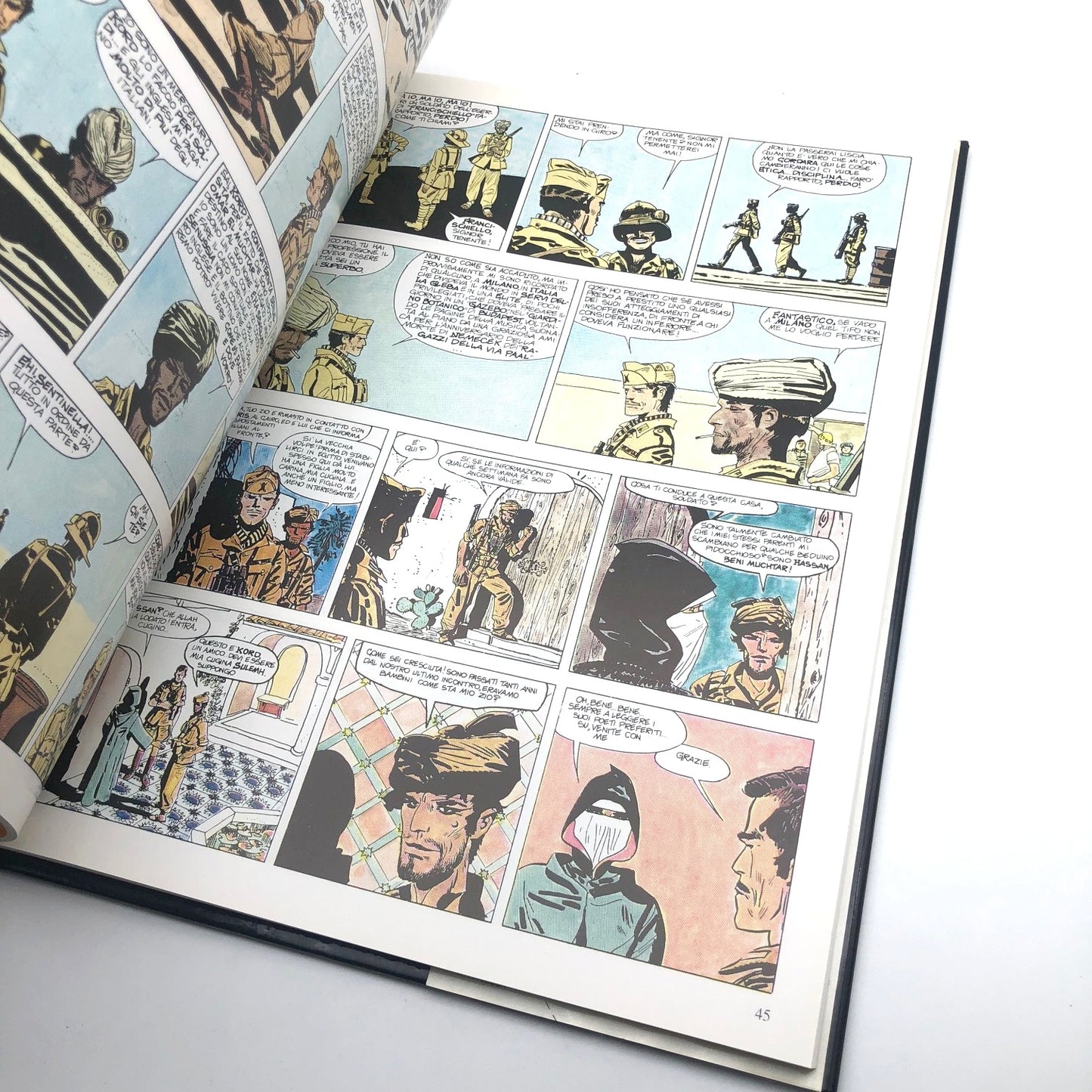 Libro Cartonato a fumetti - Gli Scorpioni del Desetro - Hugo Pratt