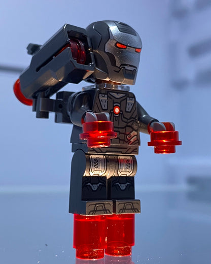 Rivista LEGO MARVEL AVENGERS n.1 + WAR MACHINE