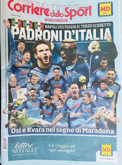 3 Zeitung „Gazzetta Corriere dello Sport“ + Beilage „Dritter Neapel-Fußball-Scudetto“.