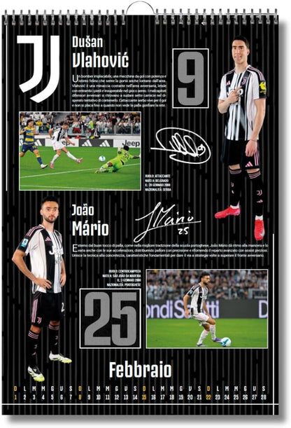 Calendario Verticale Juventus 2026 cm 29x42 + Carte da Gioco Juventus - Poker - Burraco - Ramino (2 mazzi: 52 carte per mazzo + 2 jolly) - prodotto Ufficiale
