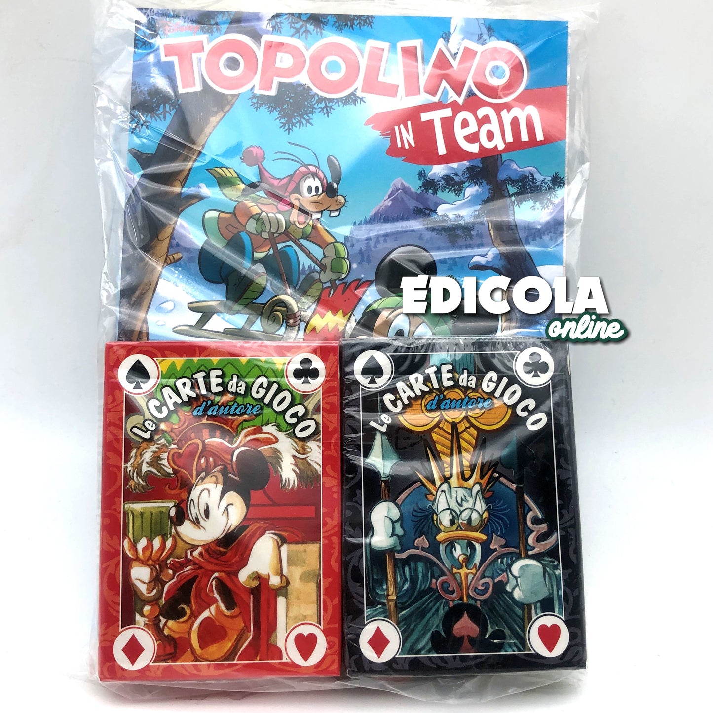 Fumetto TOPOLINO in Team 105 + 2x Mazzo di carte Blisterato (Fabio Celoni)